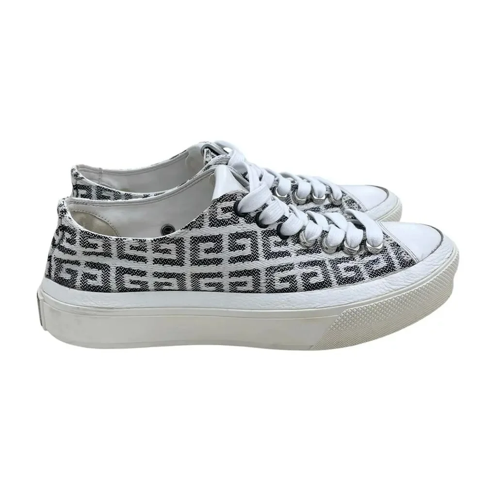 Preowned Givenchy black & white 4G Jacquard City Sneakers sneakers Women Size 36